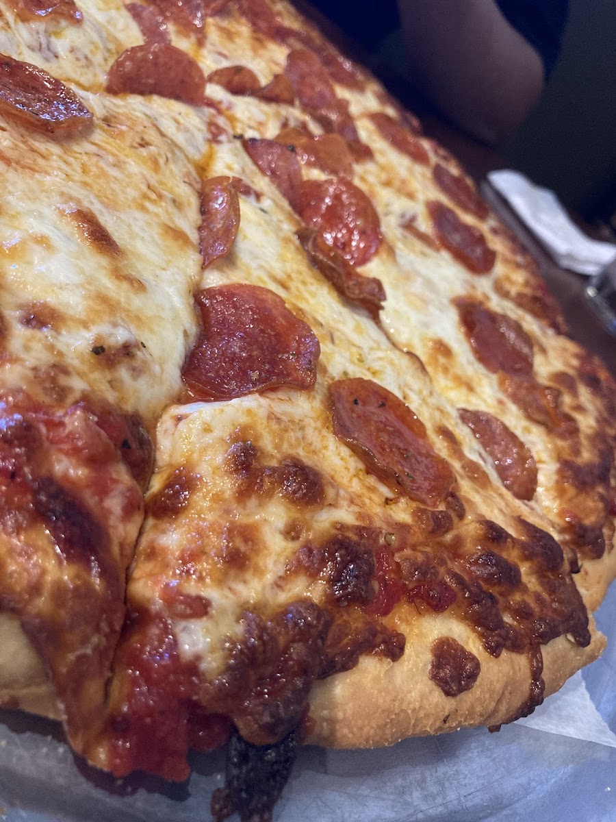 Zazzo's Pizza & Bar - Darien-10